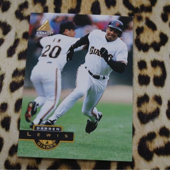 Darren Lewis #169 Baseball Card - Picture 1 of 2